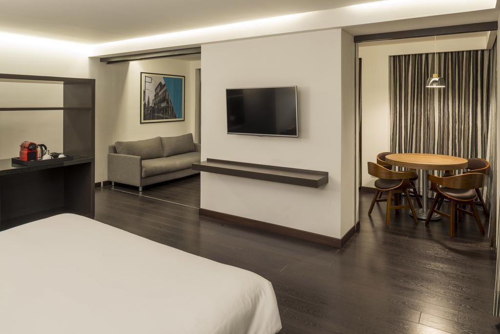 Nh Collection Guadalajara Centro Historico Hotel ซาโปปัน ภายนอก รูปภาพ